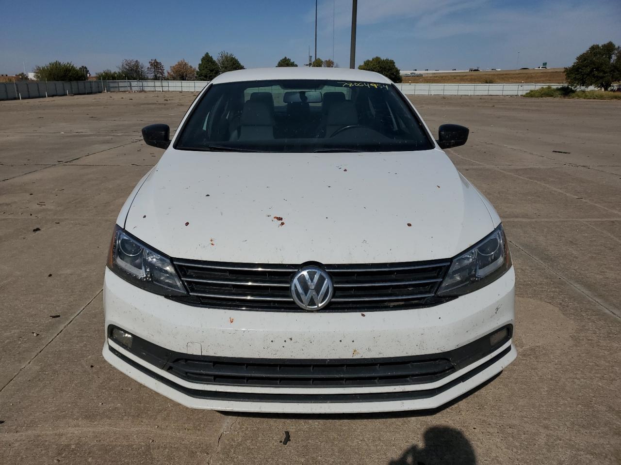 2016 Volkswagen Jetta - Image 5