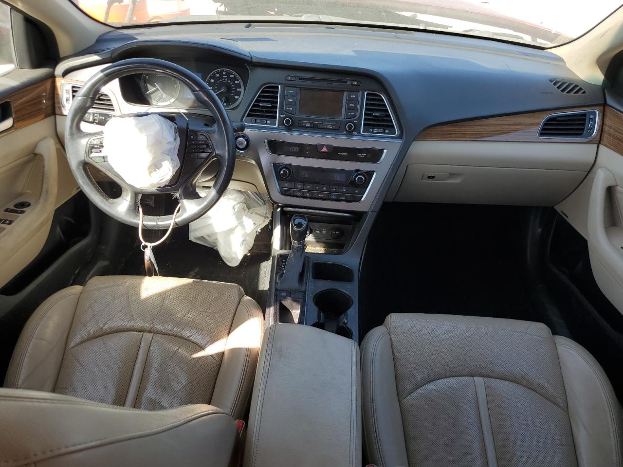 2015 Hyundai Sonata - Image 8