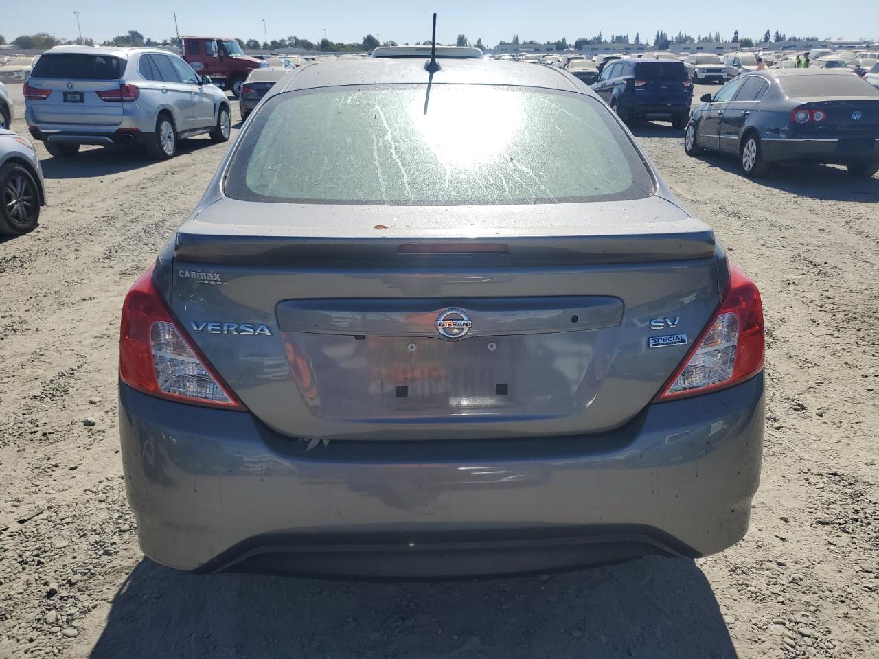 3N1CN7AP6KL814729 2019 Nissan Versa S