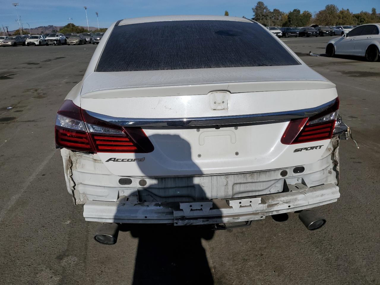 VIN 1HGCR2F55GA090642 2016 HONDA ACCORD no.6