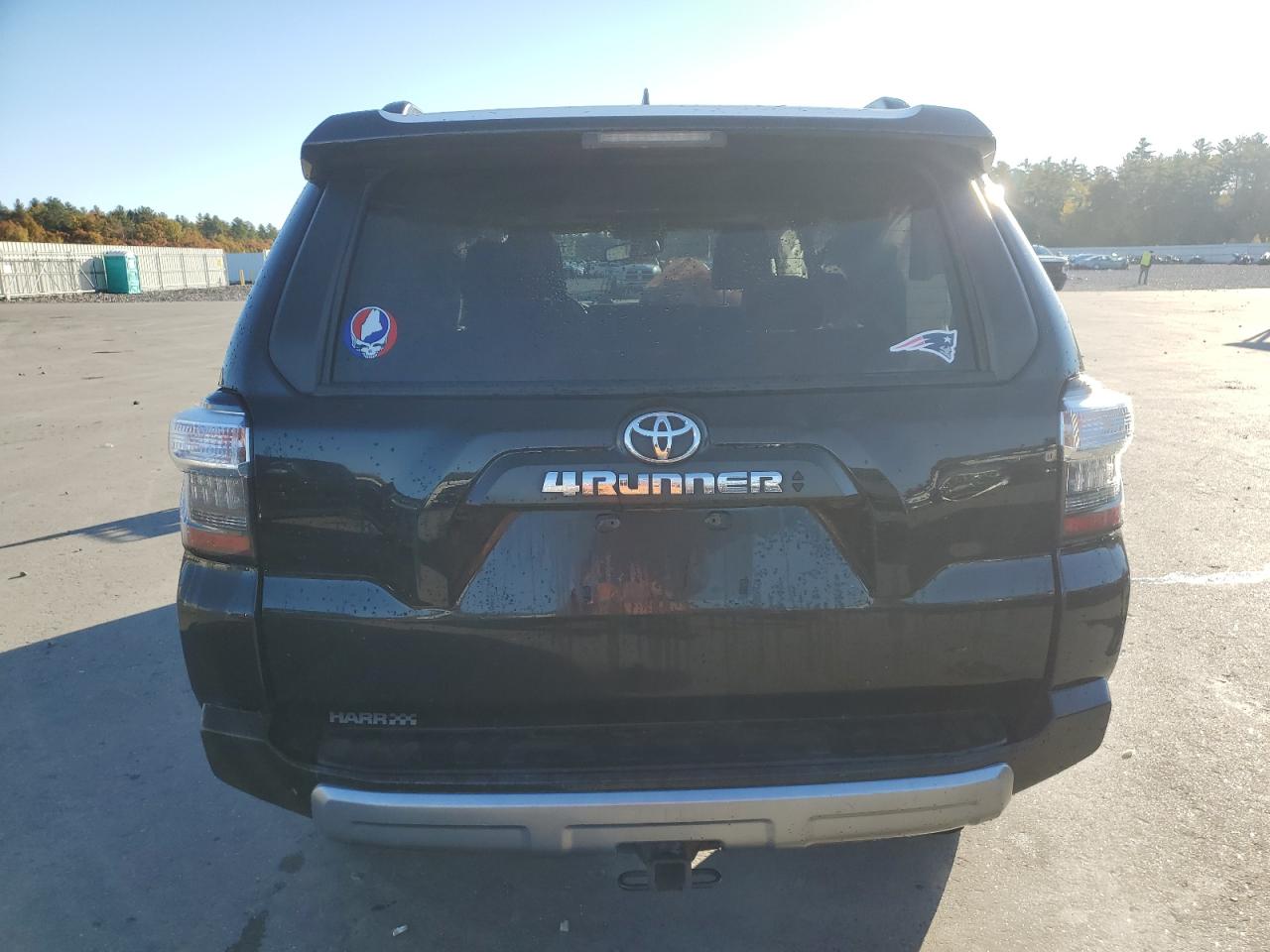 2020 Toyota 4Runner Sr5/Sr5 Premium VIN: JTEBU5JR4L5762273 Lot: 76736844