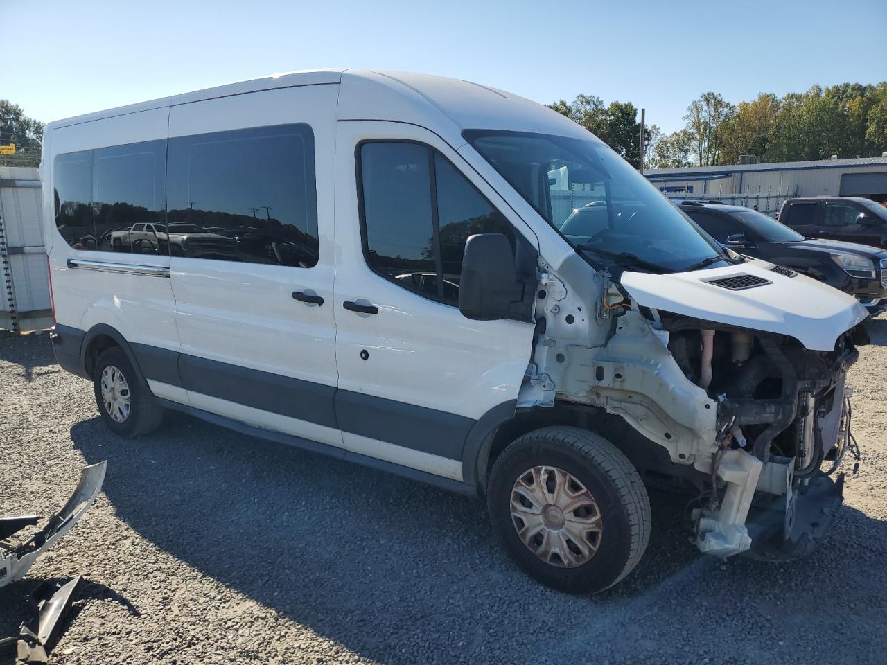 VIN 1FBAX2CM8KKA61568 2019 FORD TRANSIT no.4