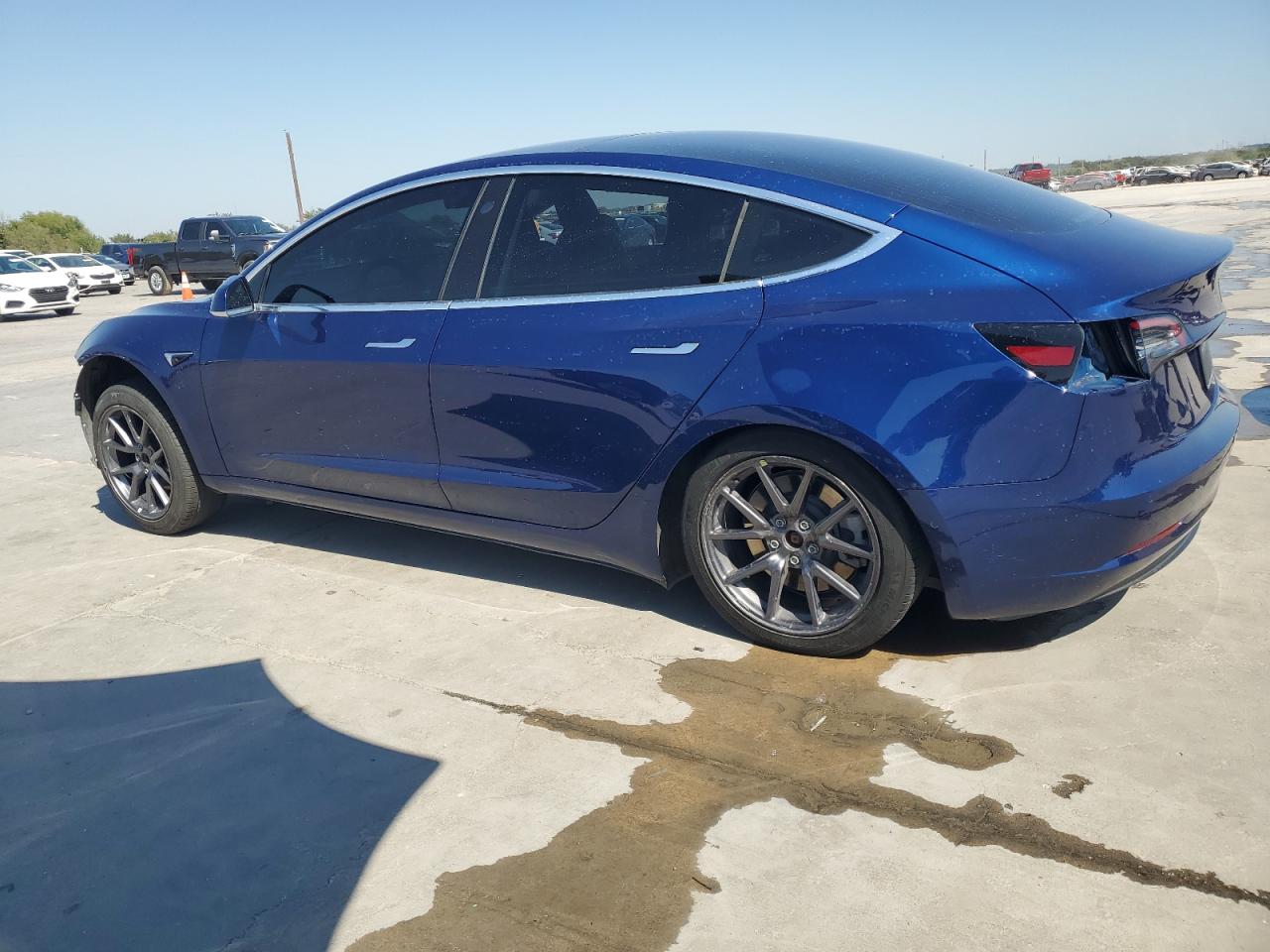 5YJ3E1EAXKF424988 2019 Tesla Model 3