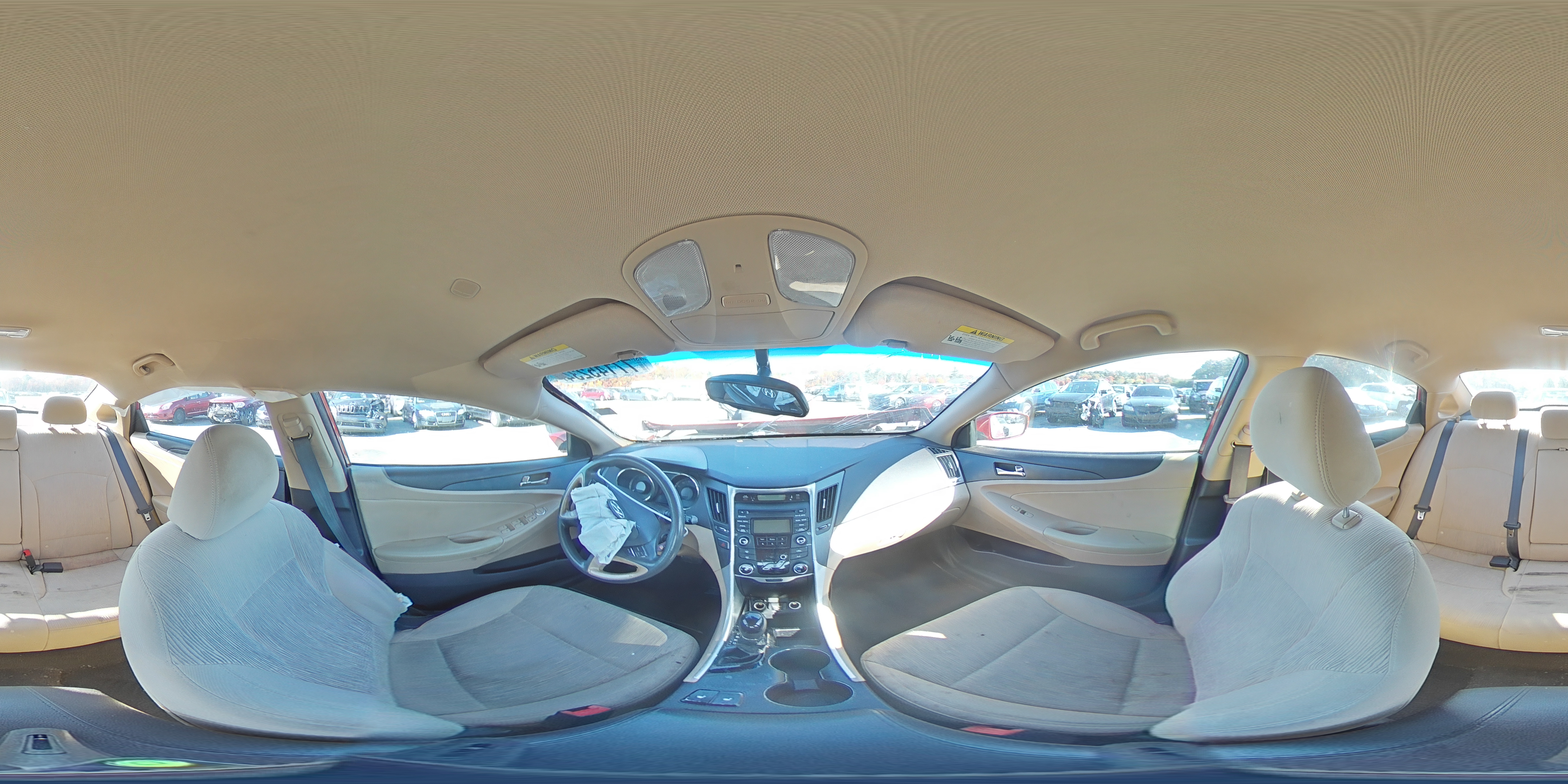 2013 Hyundai Sonata - Image 13