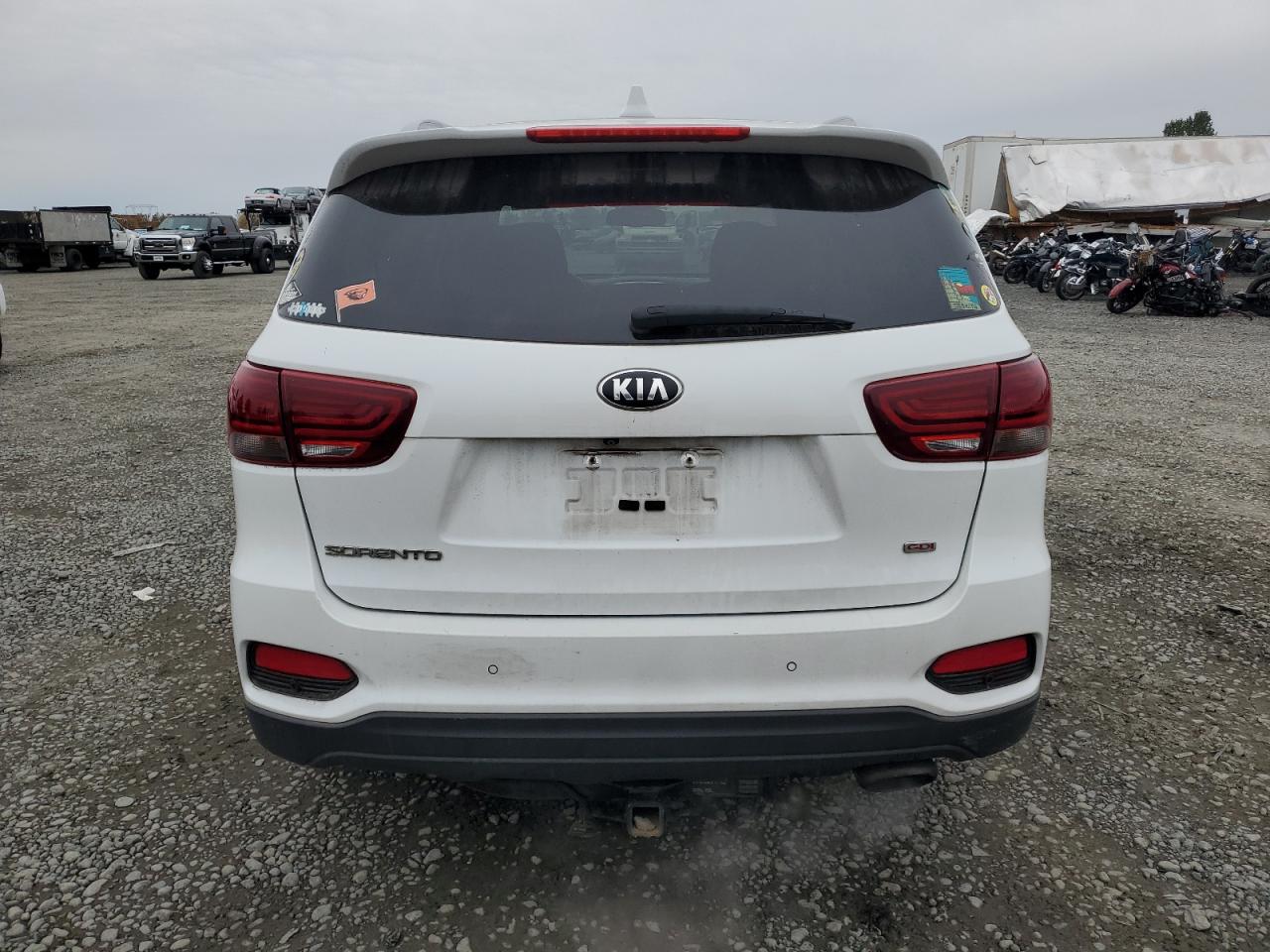 2019 Kia Sorento L VIN: 5XYPGDA38KG452768 Lot: 76601524