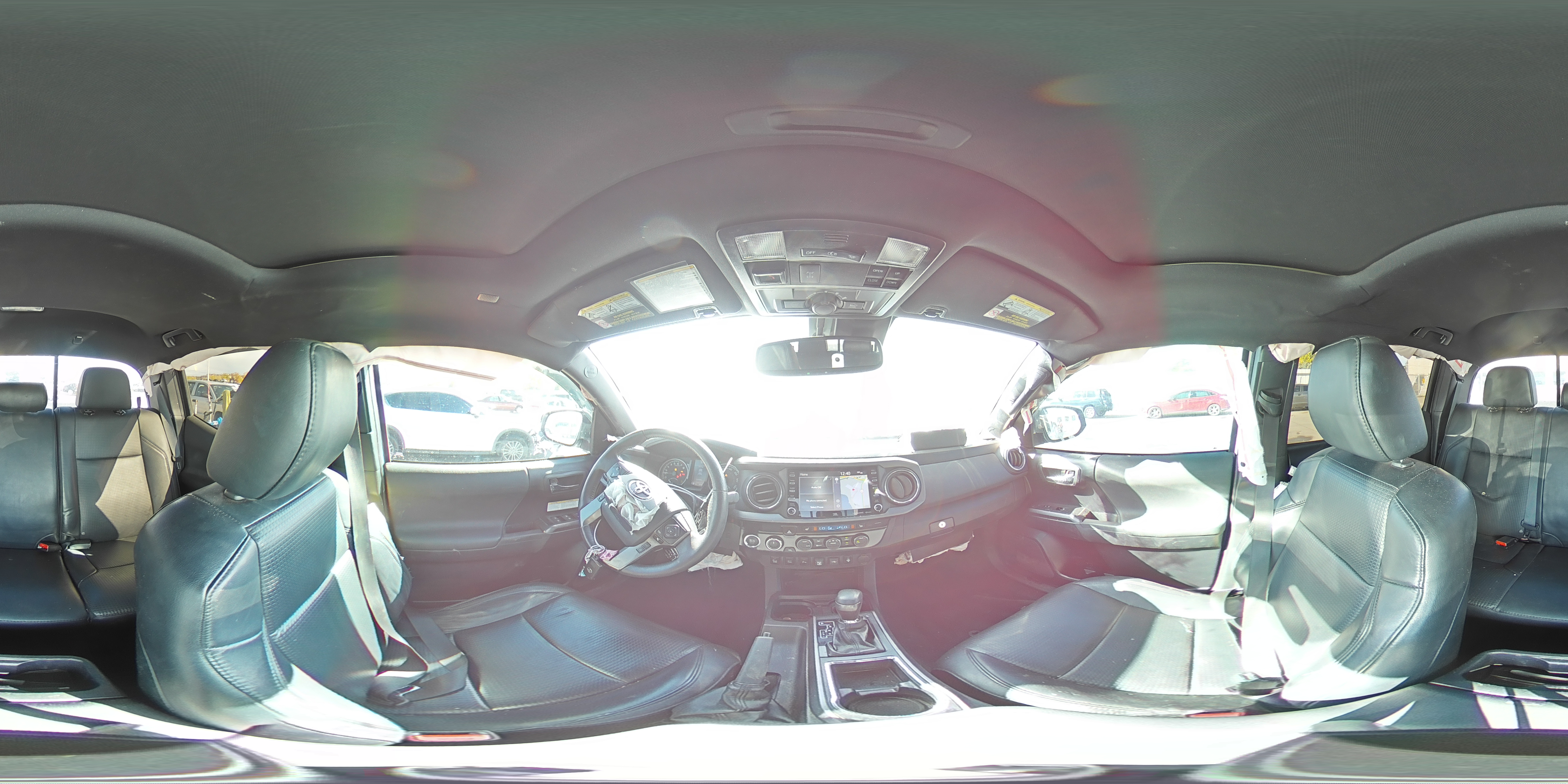2020 Toyota Tacoma - Image 15