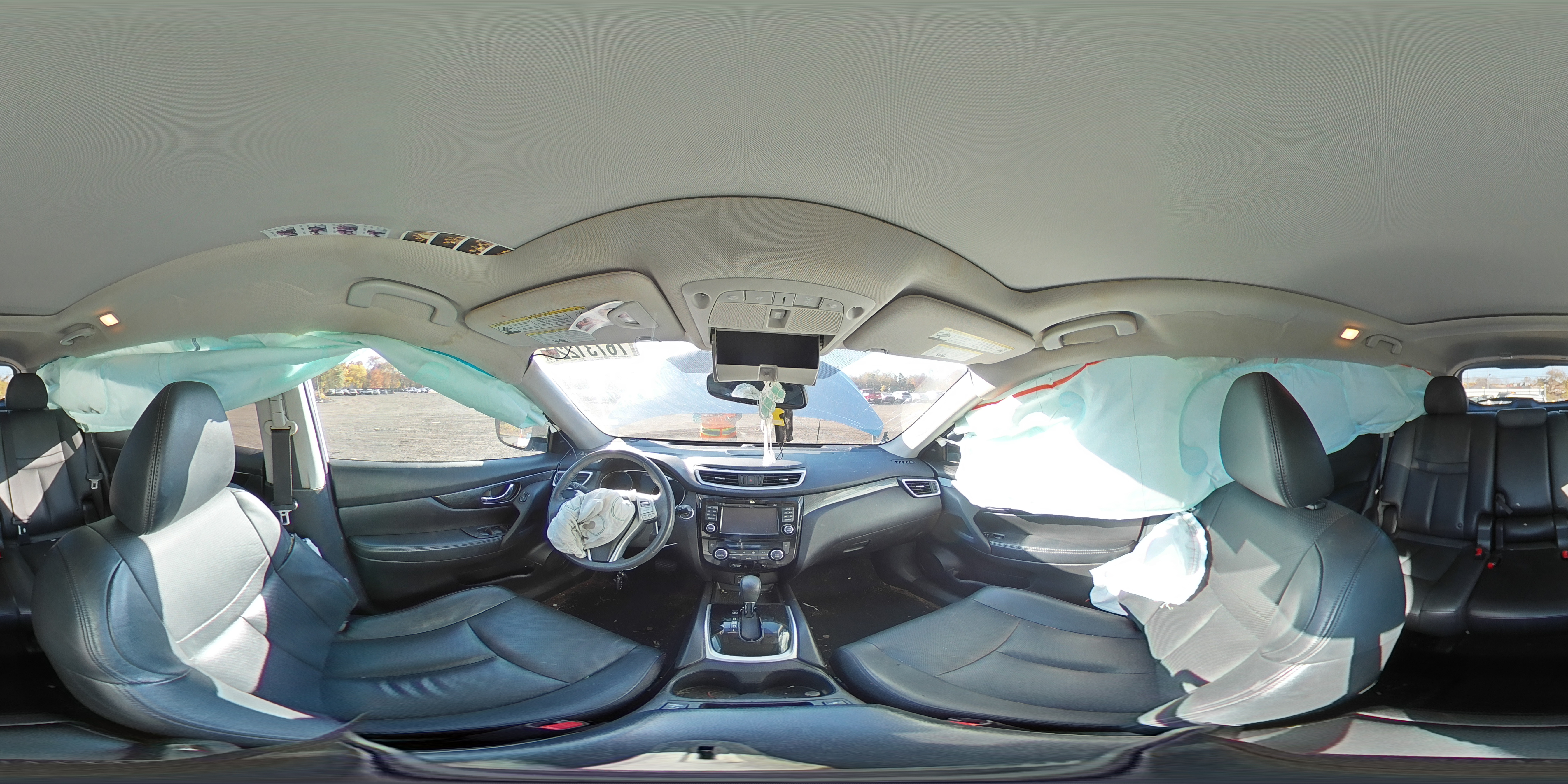2015 Nissan Rogue - Image 14