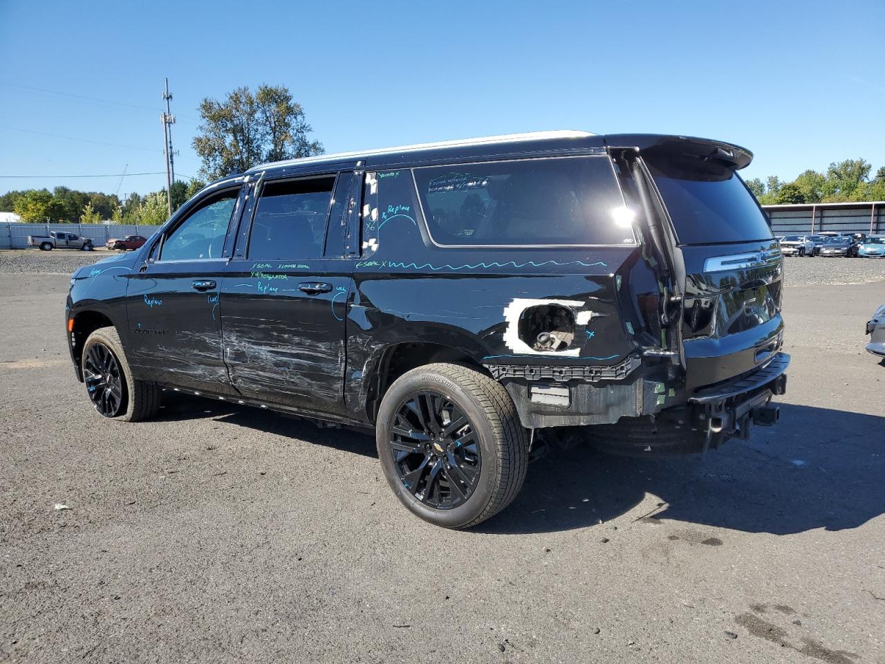 VIN 1GNSKCKDXPR217637 2023 CHEVROLET SUBURBAN no.2