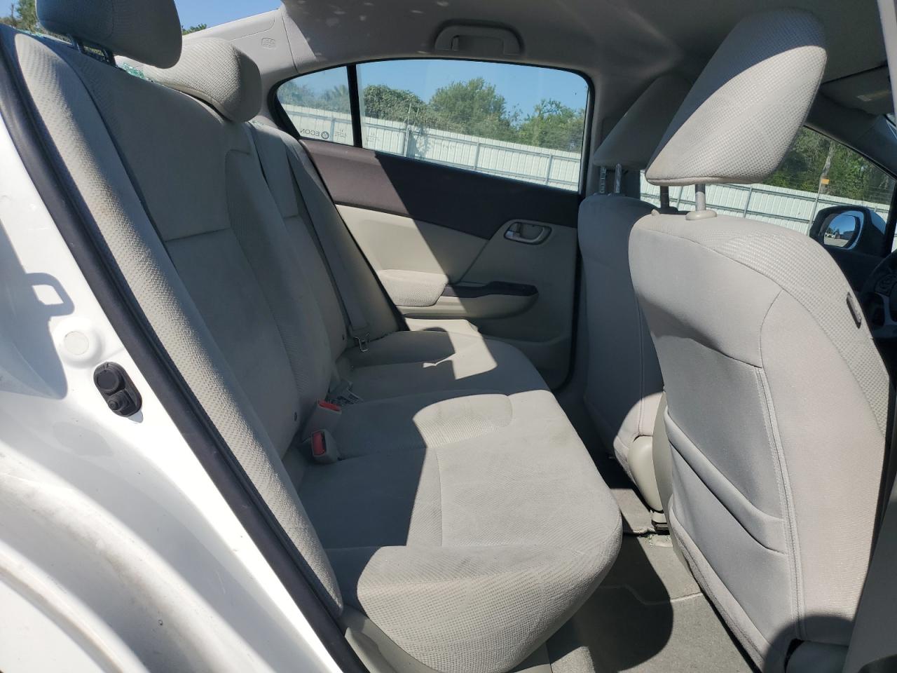 2012 Honda Civic - Image 10