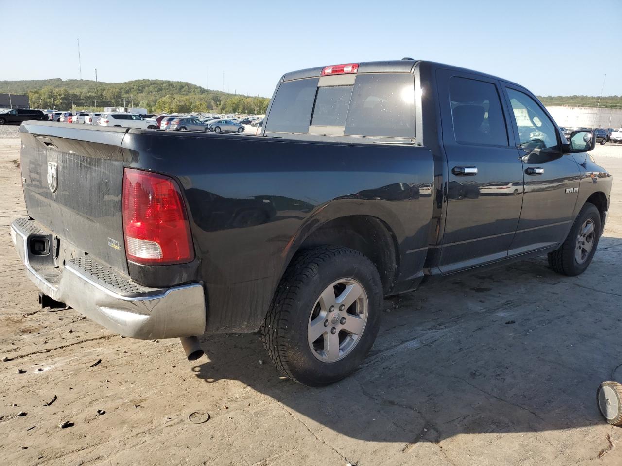 2010 Dodge RAM - Image 3