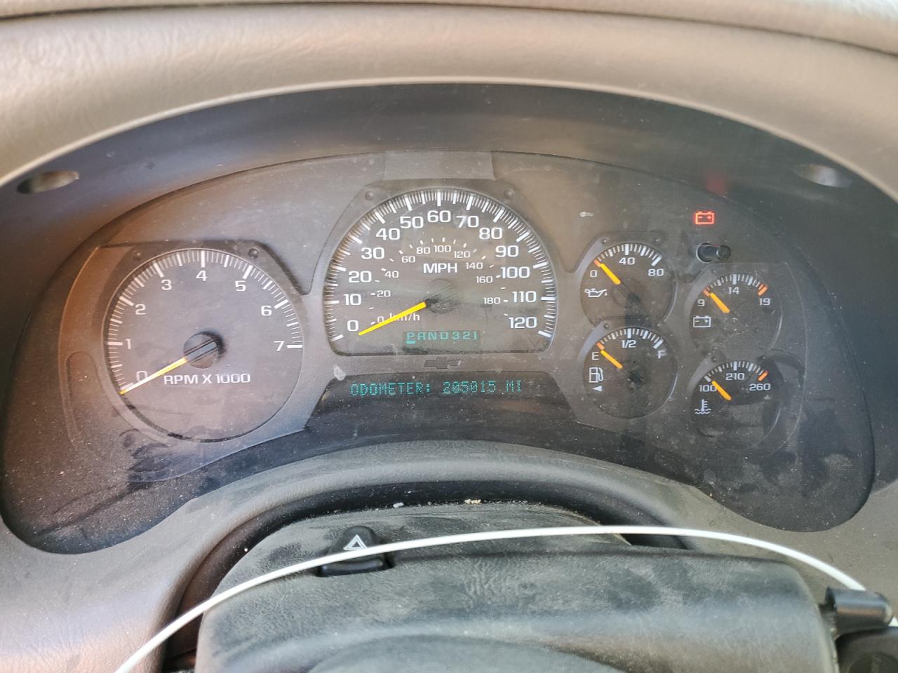 2003 Chevrolet TrailBlazer - Image 9