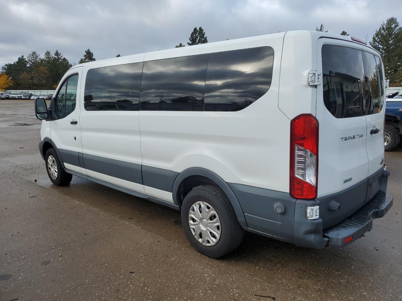 2015 Ford Transit - Image 2