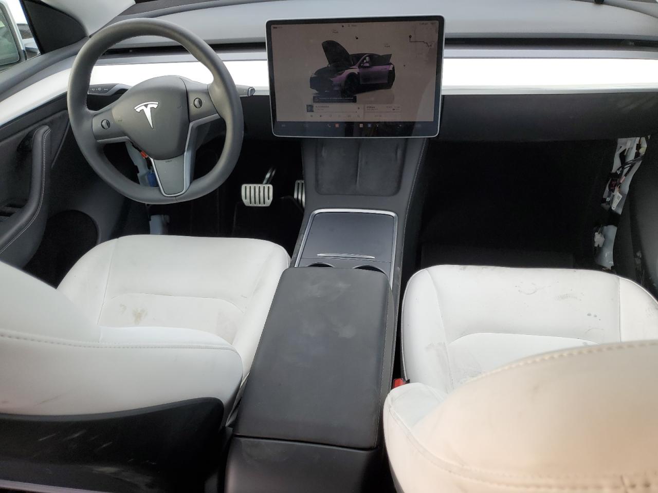 7SAYGDEF2NF569141 2022 Tesla Model Y