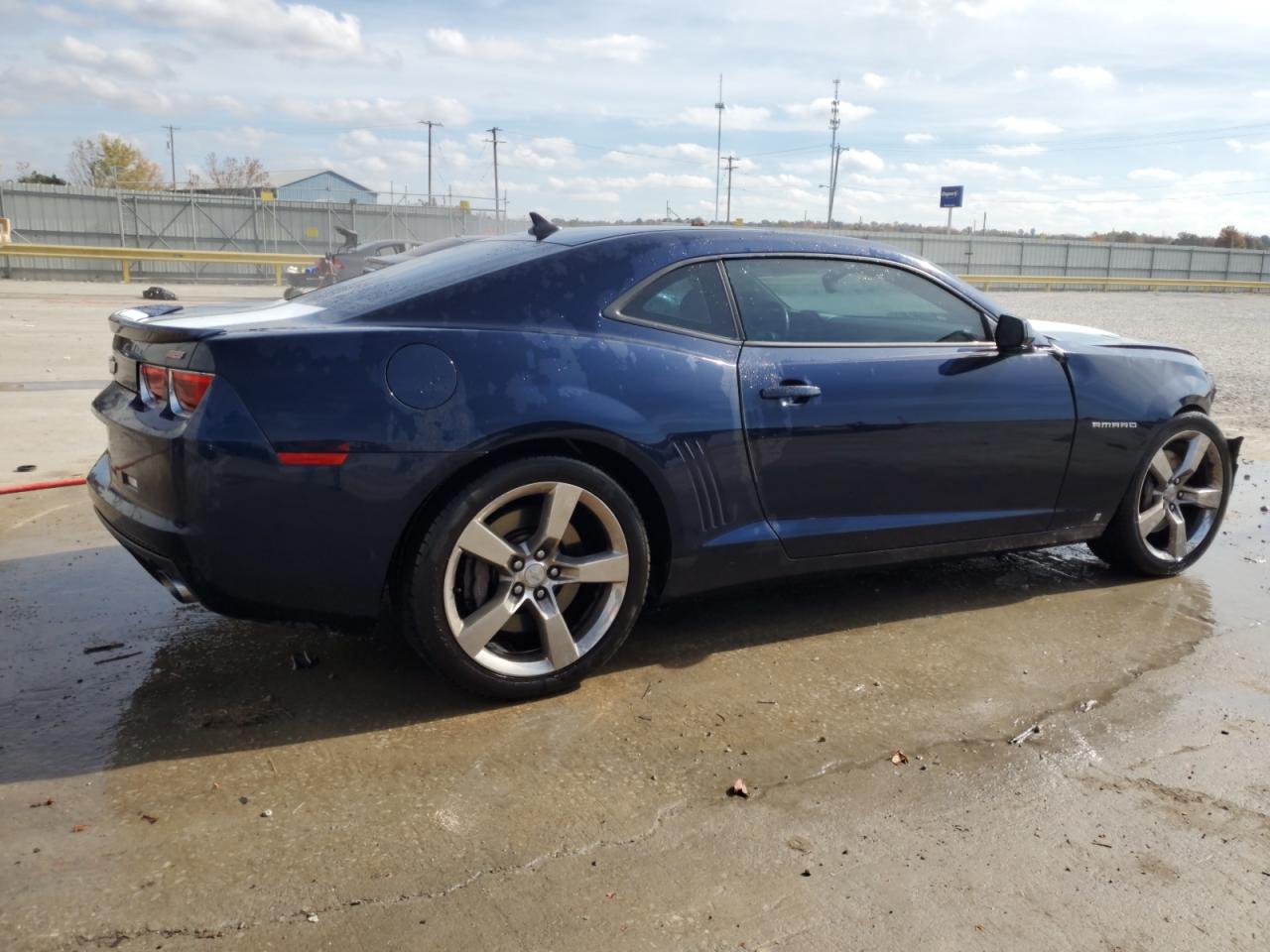 2010 Chevrolet Camaro - Image 3