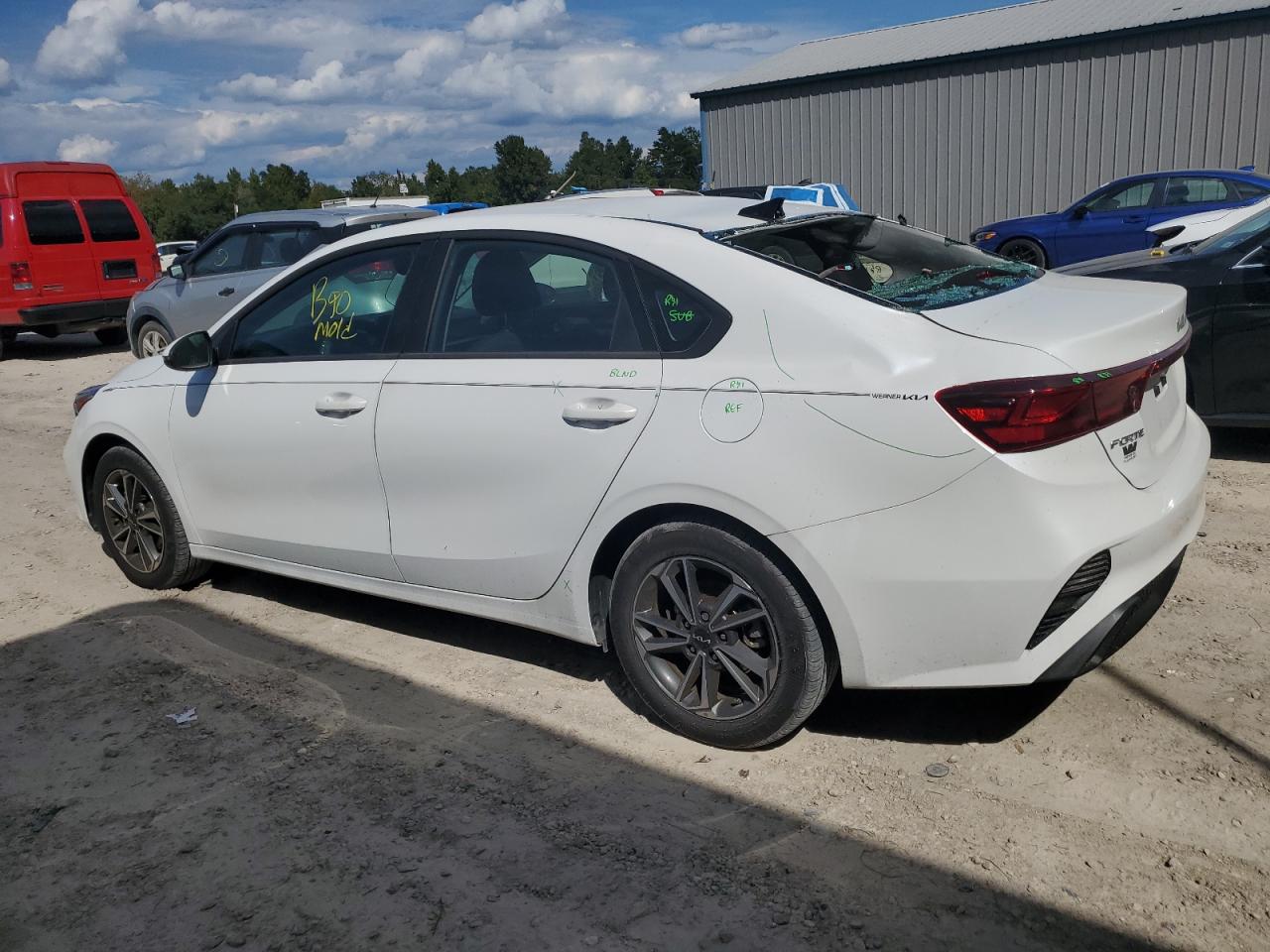 3KPF24AD1RE723700 2024 Kia Forte Lx