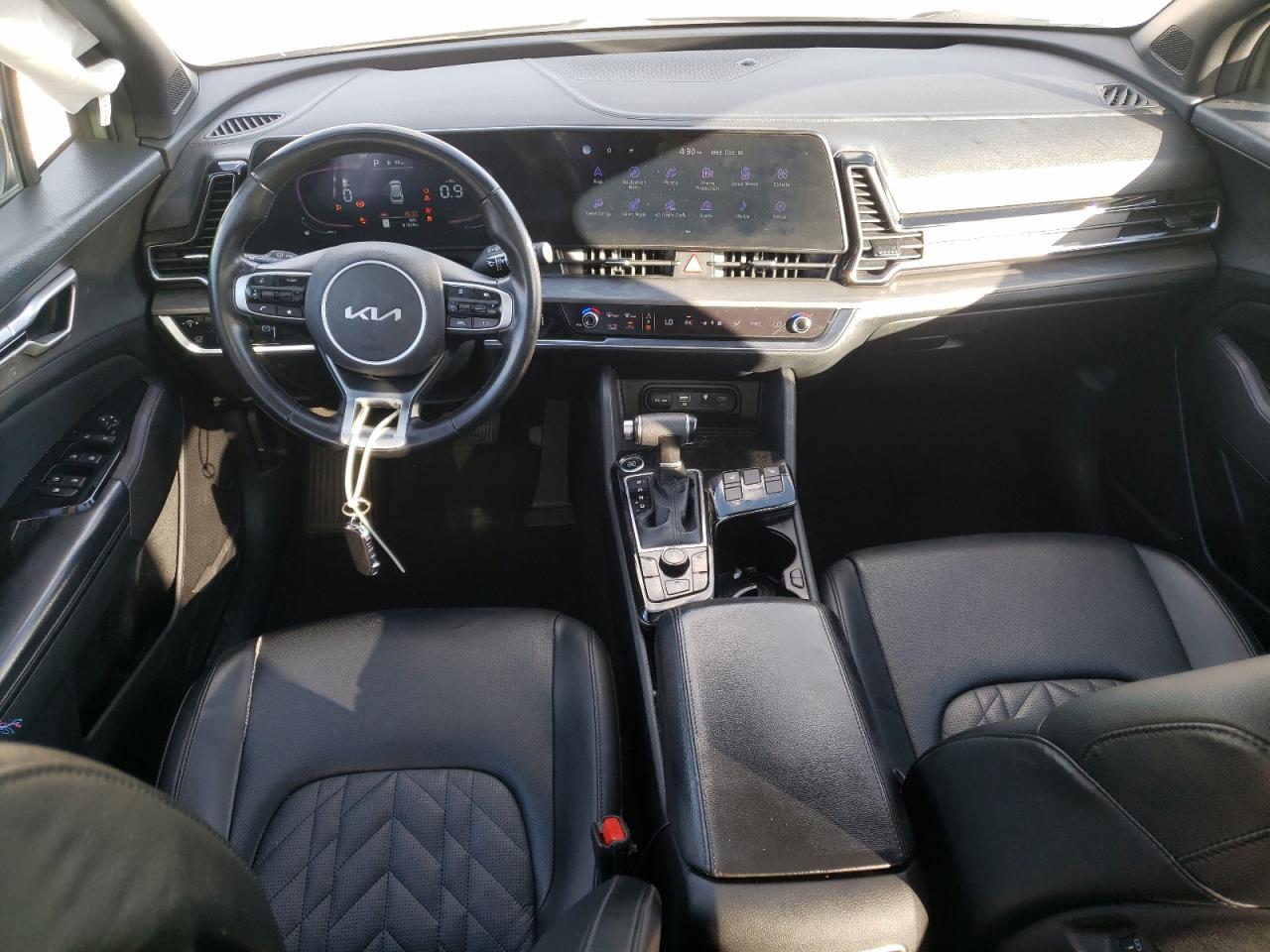 2023 Kia Sportage - Image 8