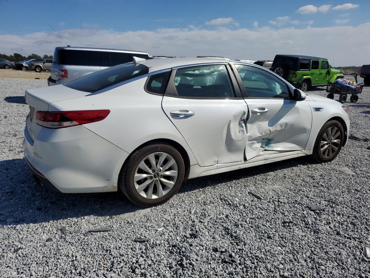 2018 Kia Optima - Image 3