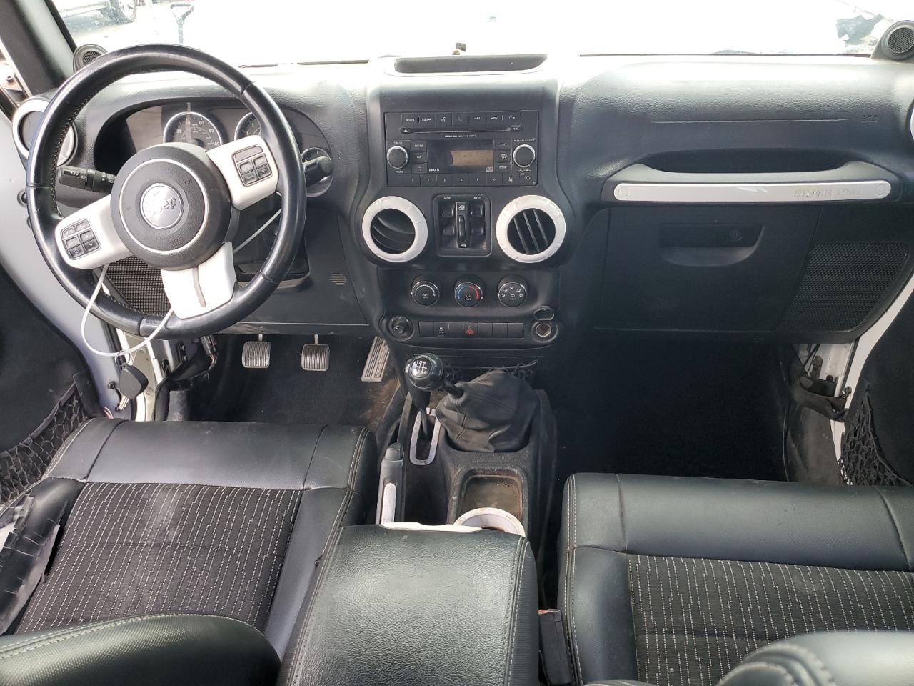 2012 Jeep Wrangler - Image 8
