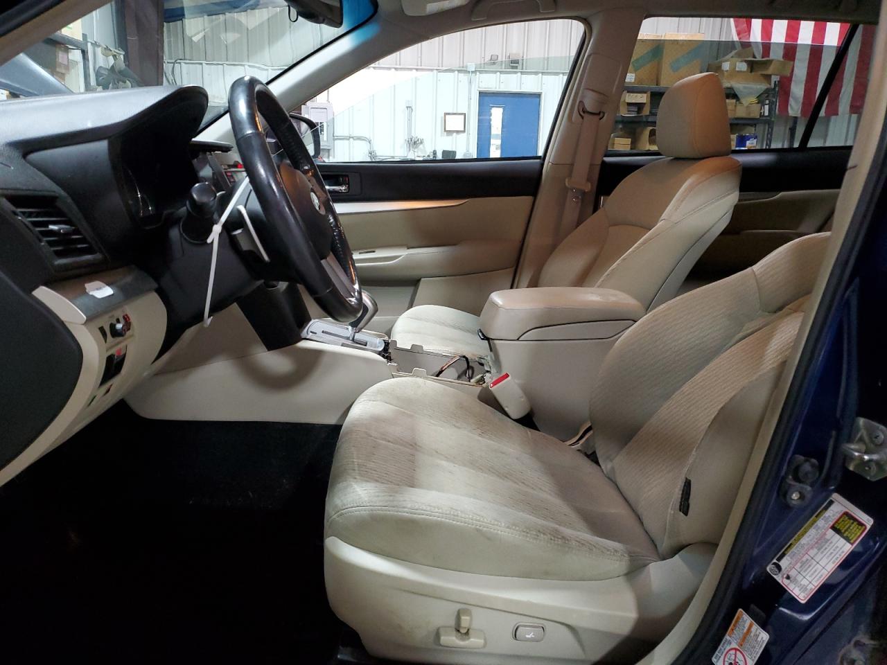 2011 Subaru Outback - Image 7