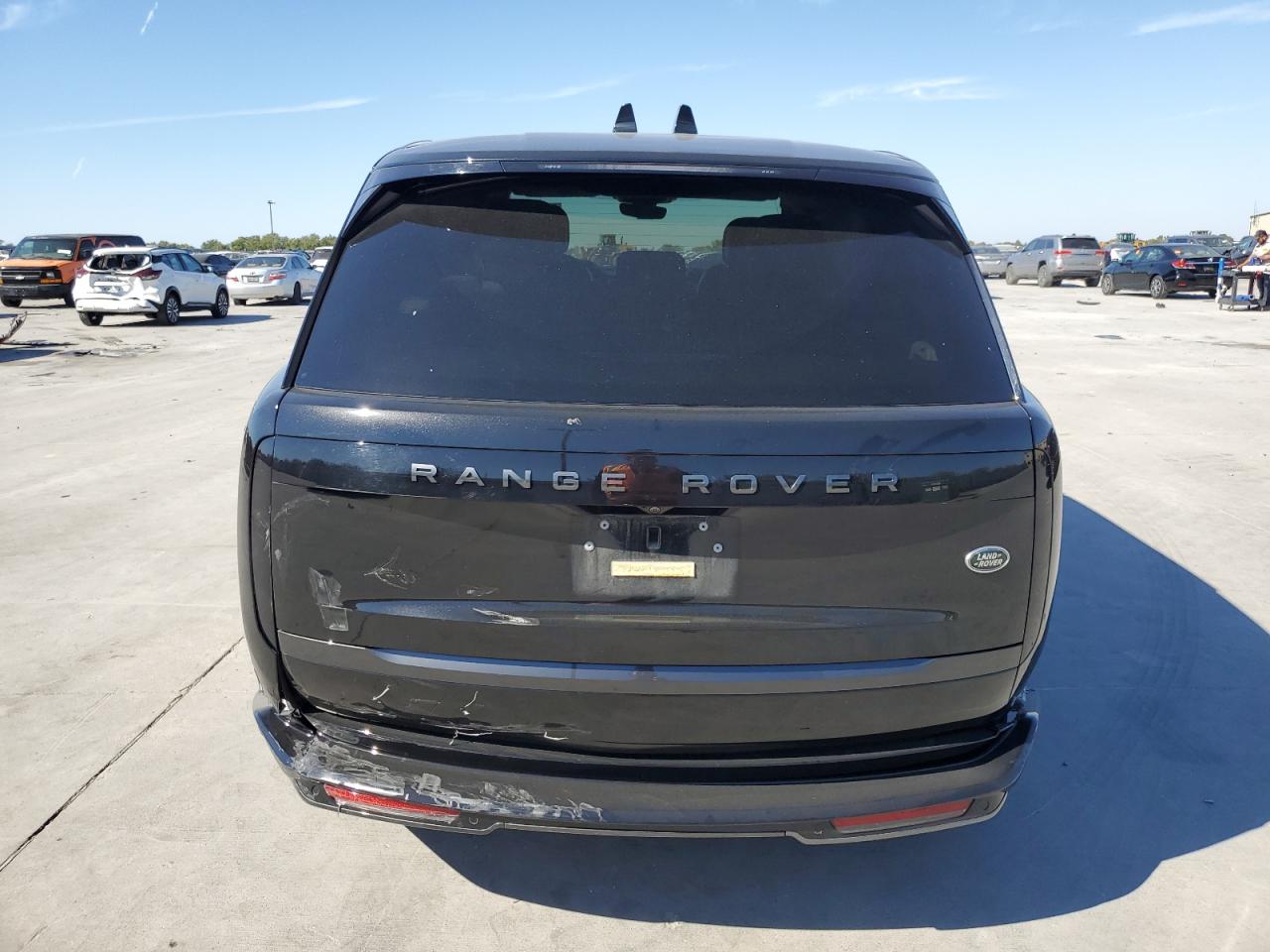 2023 Land Rover Range Rover - Image 6