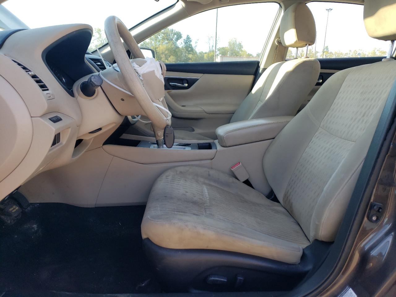 2016 Nissan Altima - Image 7
