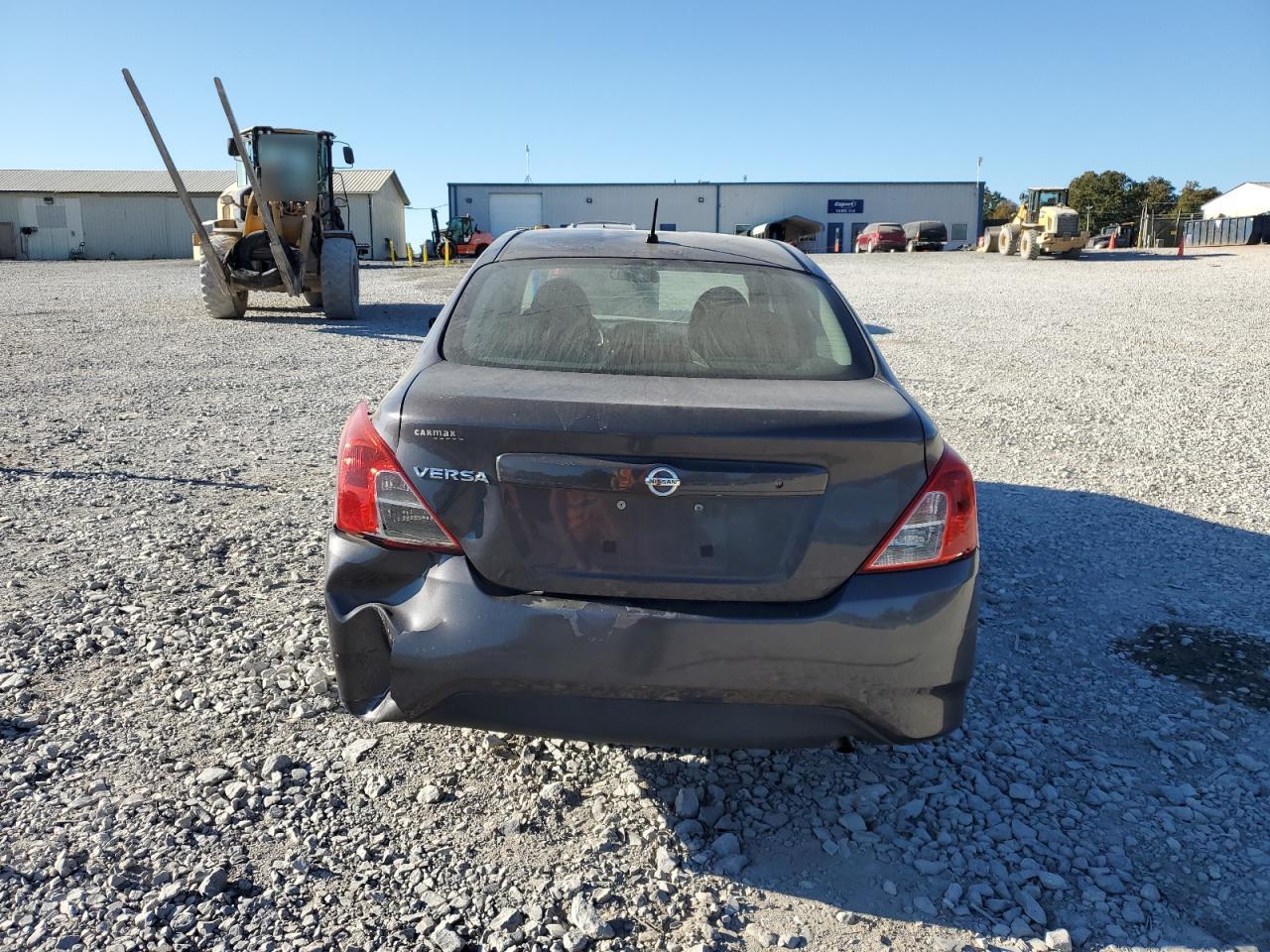 2015 Nissan Versa S VIN: 3N1CN7AP2FL908211 Lot: 77229564