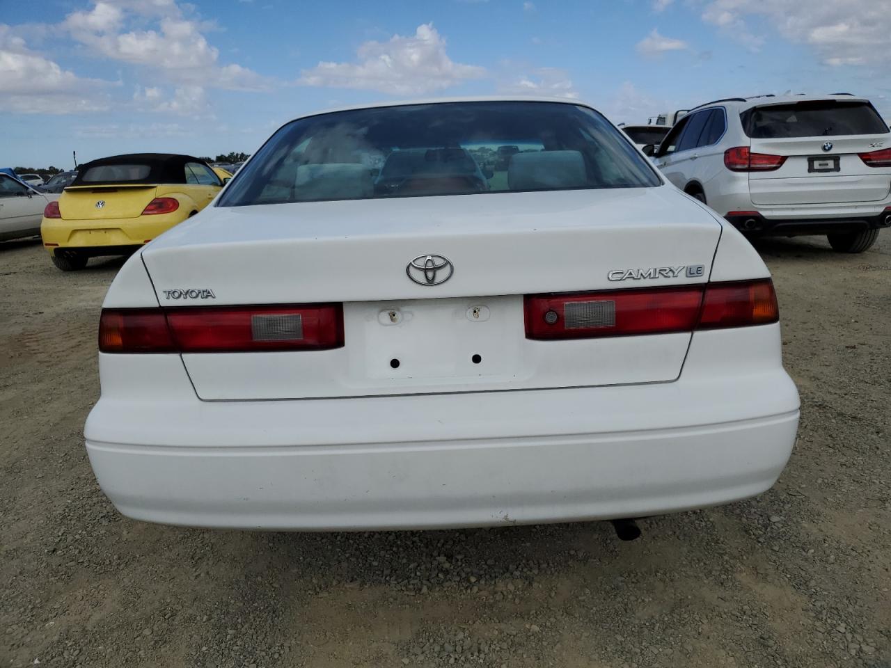 4T1BG22K8XU421624 1999 Toyota Camry Ce