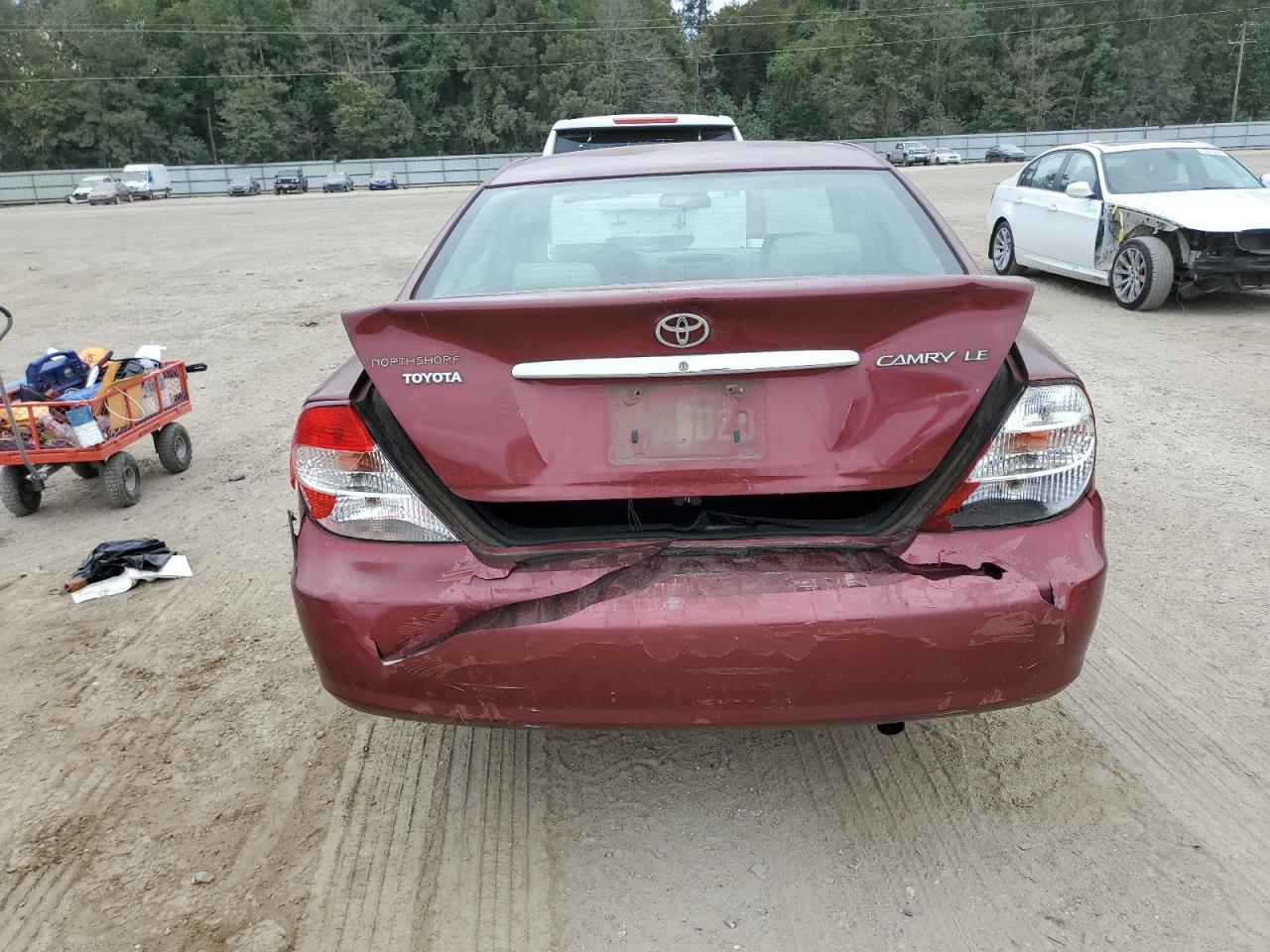 2003 Toyota Camry Le VIN: 4T1BE32K33U150817 Lot: 74623554