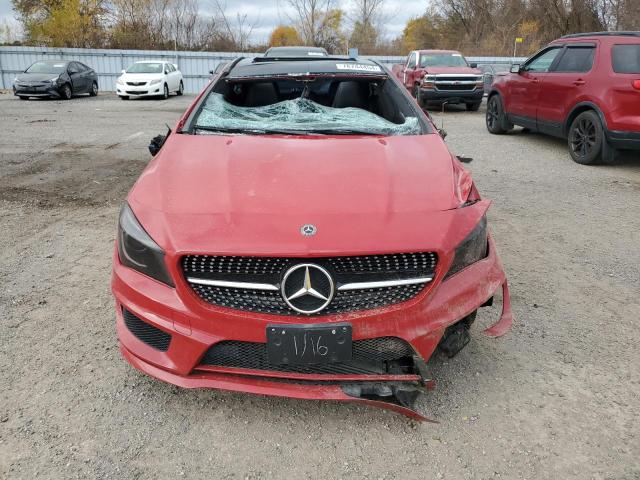  MERCEDES-BENZ CLA-CLASS 2015 Czerwony