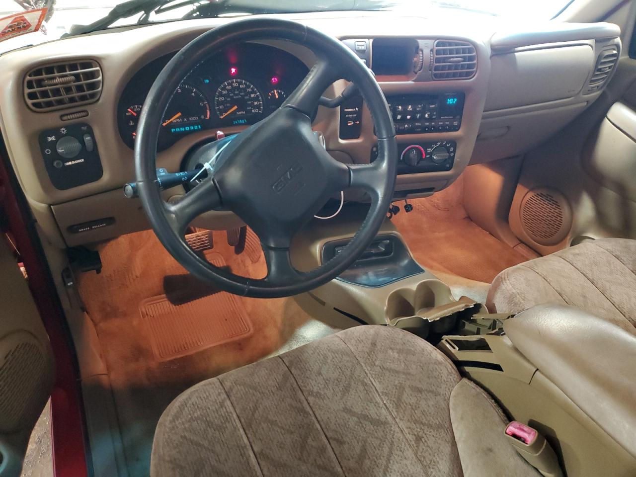 2000 GMC Sonoma - Image 8