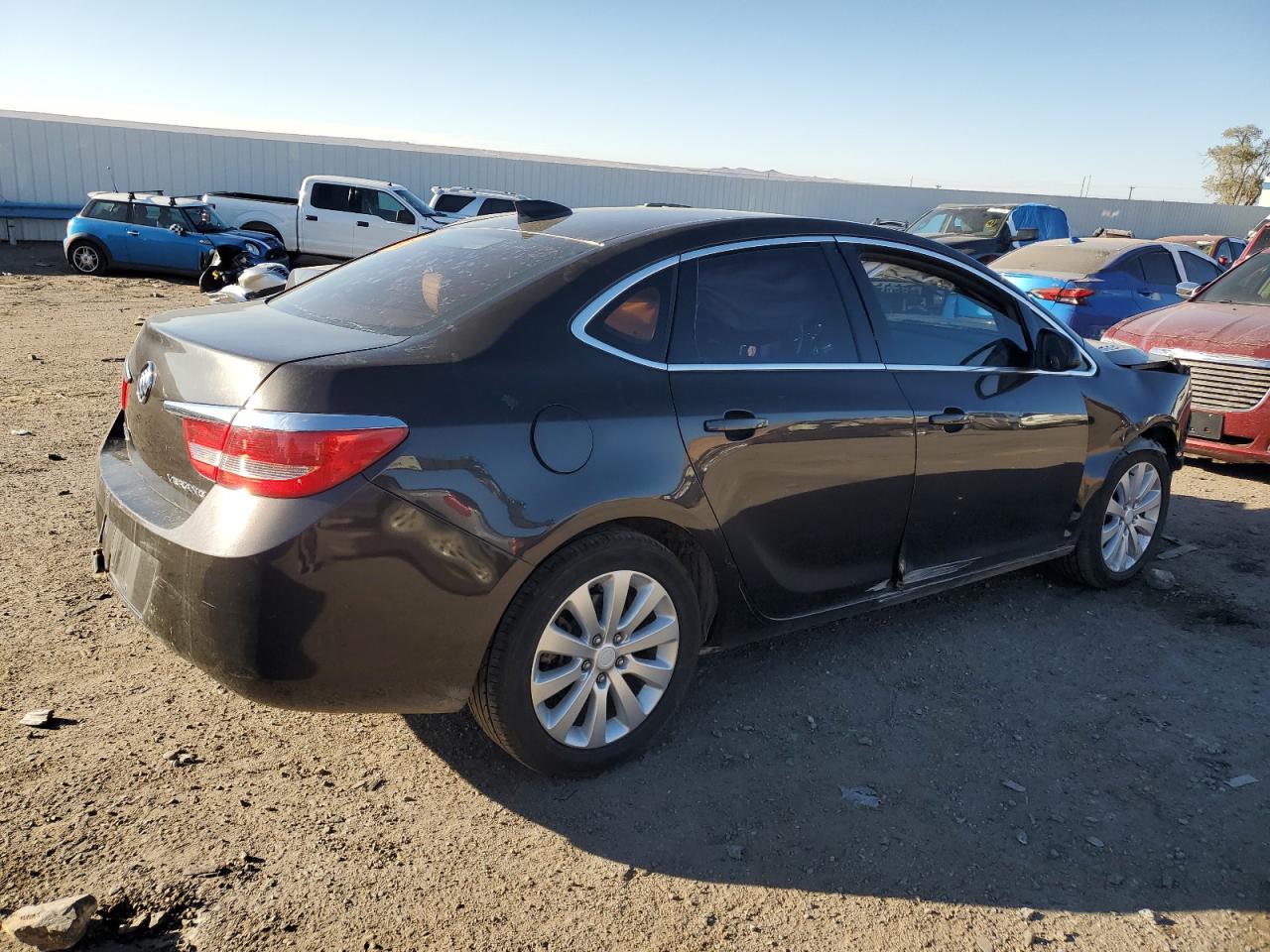 VIN 1G4PP5SK5G4107159 2016 BUICK VERANO no.3