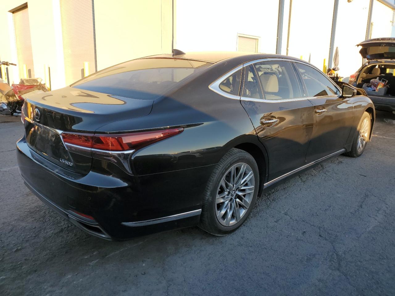 2018 Lexus LS - Image 3