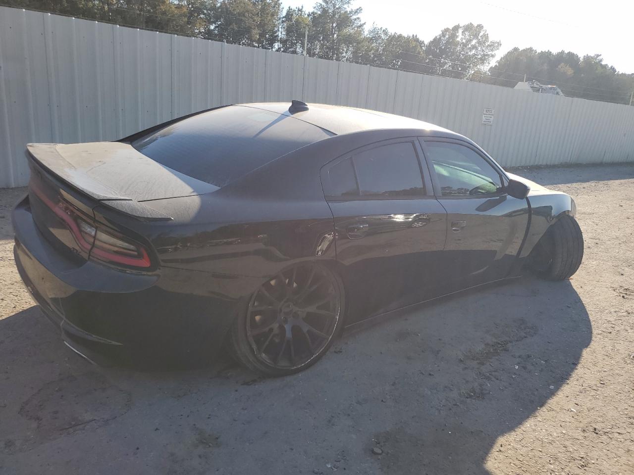 2016 Dodge Charger - Image 3