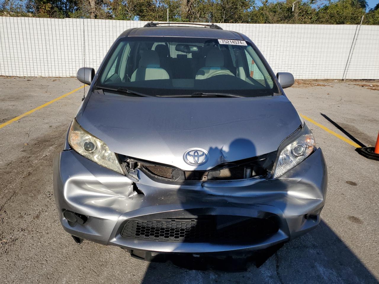 2013 Toyota Sienna Le VIN: 5TDKK3DC5DS332673 Lot: 75214574