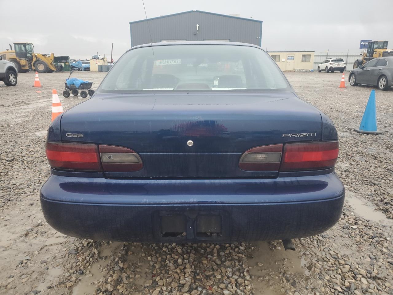 1997 Geo Prizm Base VIN: 1Y1SK5269VZ449631 Lot: 76770154