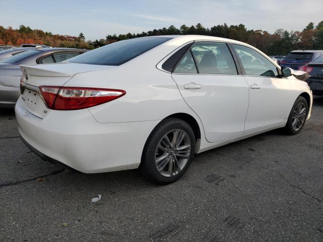  TOYOTA CAMRY 2017 White