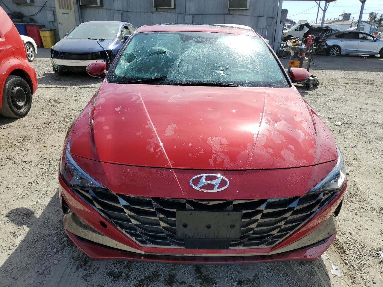 2023 Hyundai Elantra - Image 5