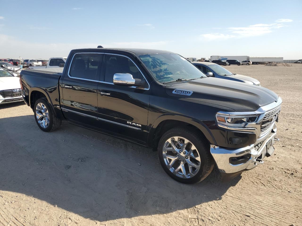 2020 RAM 1500 - Image 4