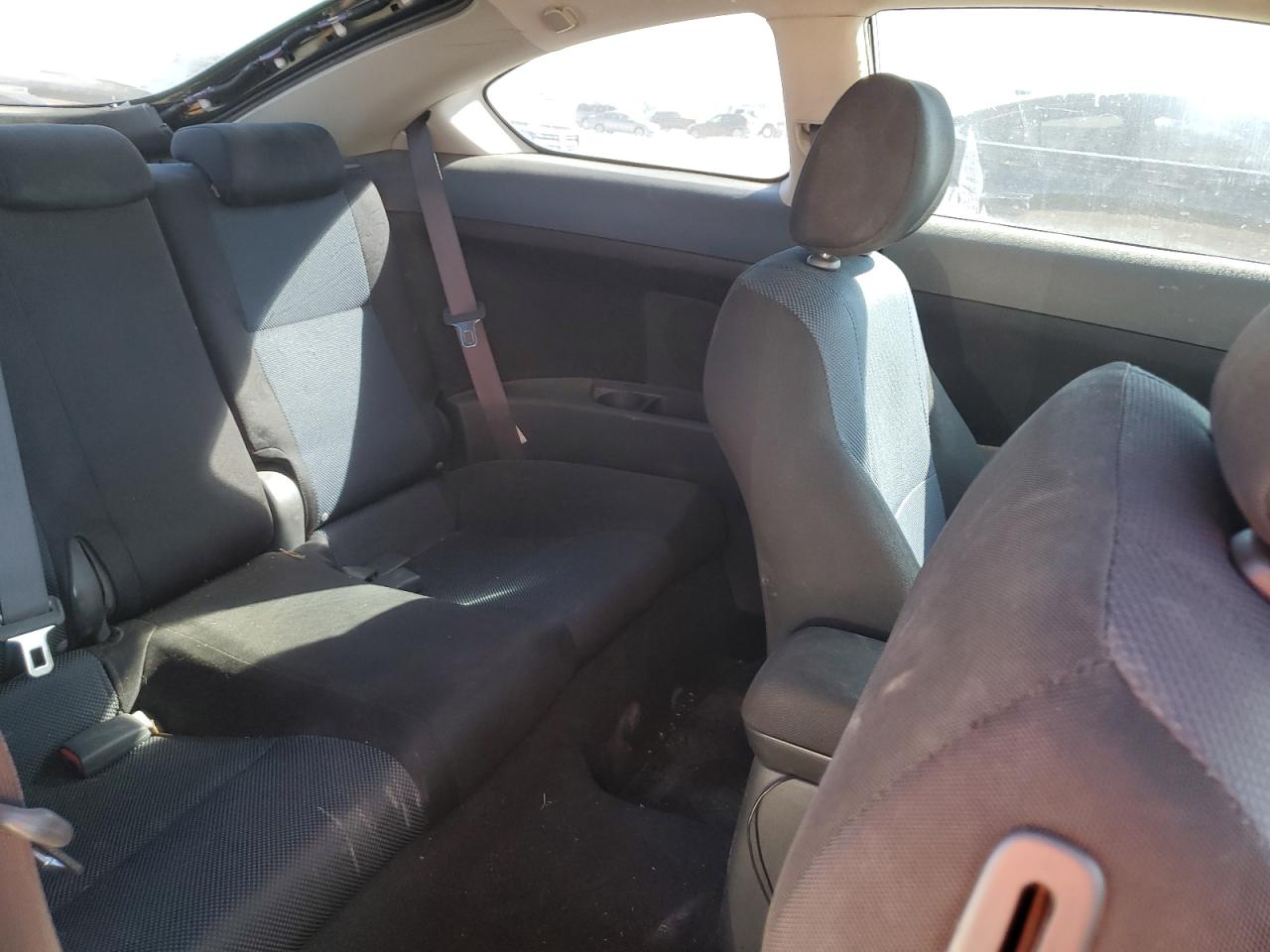 2006 Scion tC - Image 10