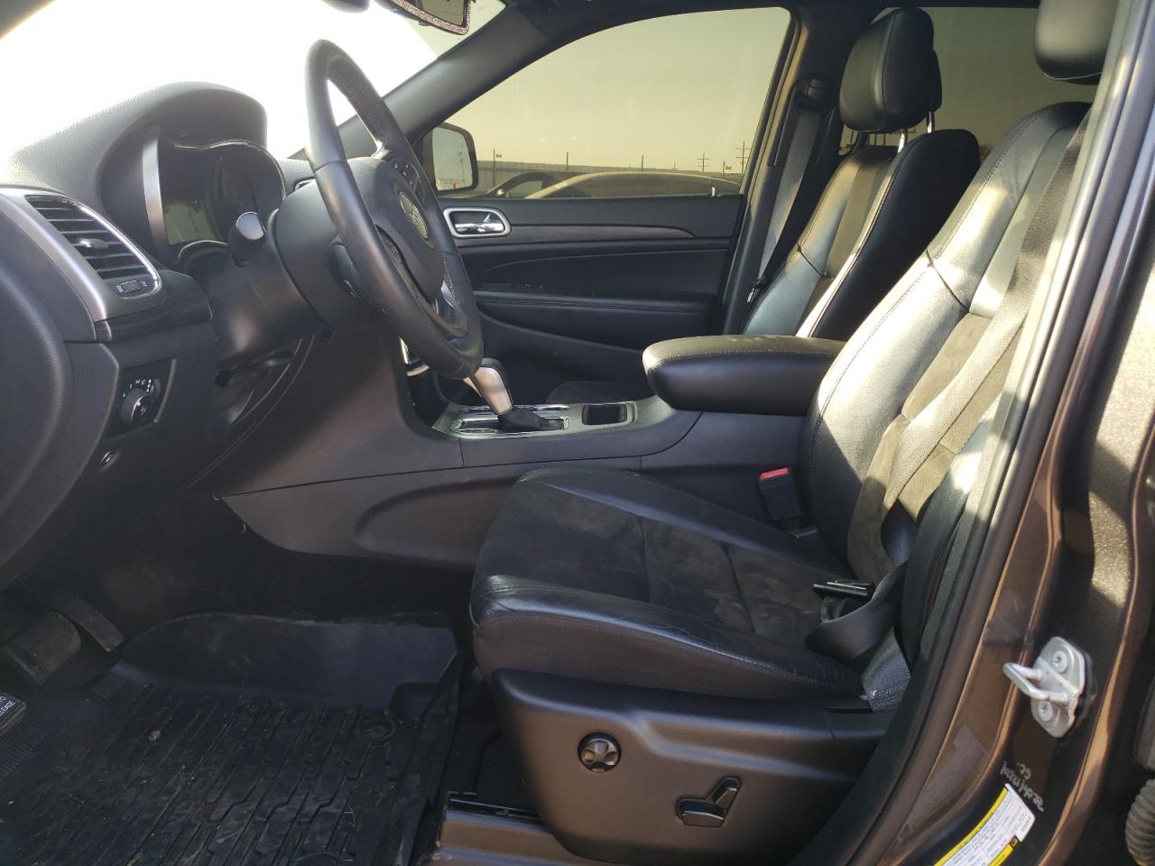 2019 Jeep Grand Cherokee - Image 7