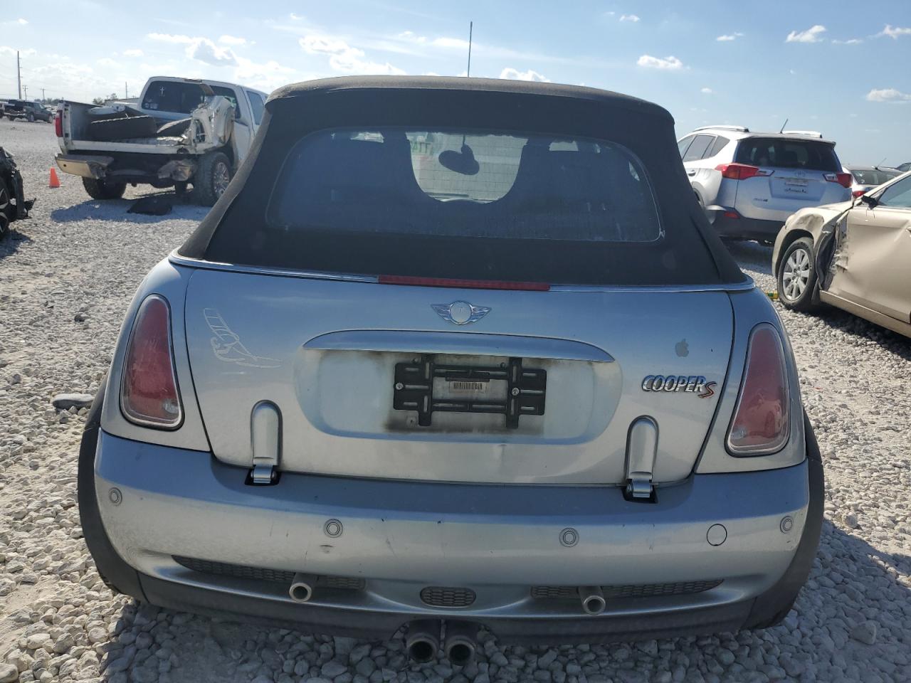 2006 Mini Cooper S VIN: WMWRH33546TK56798 Lot: 77466414