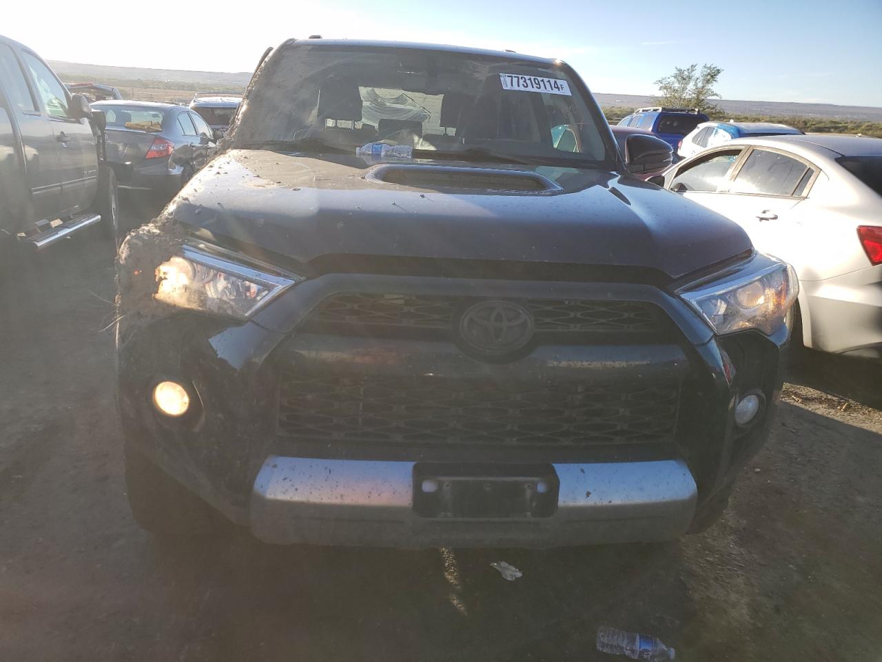 VIN JTEBU5JR4J5537316 2018 TOYOTA 4RUNNER no.5