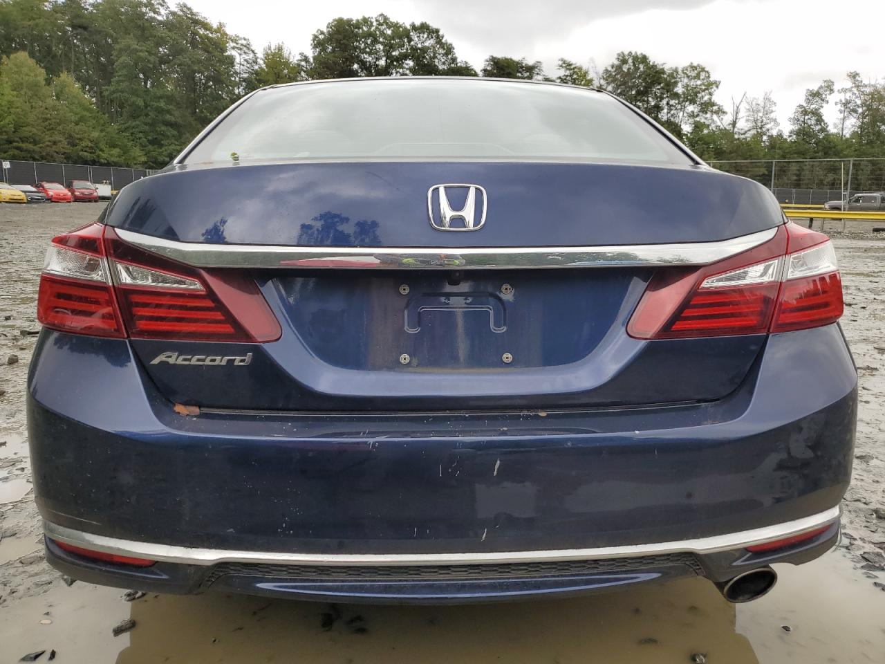 1HGCR2F31HA294175 2017 Honda Accord Lx