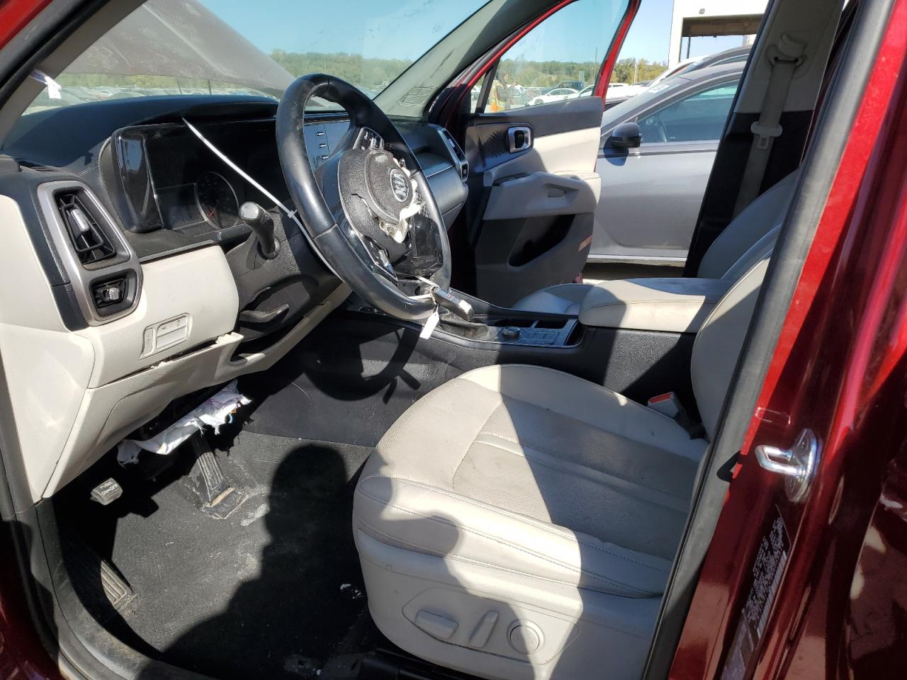 2021 Kia Sorento - Image 7