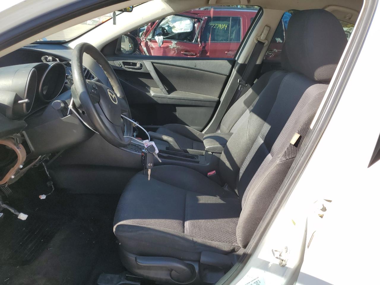 2010 Mazda 3 - Image 7