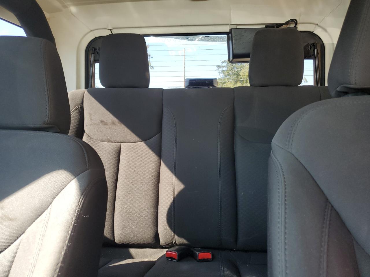 2015 Jeep Wrangler Sport VIN: 1C4AJWAG8FL585904 Lot: 75346634