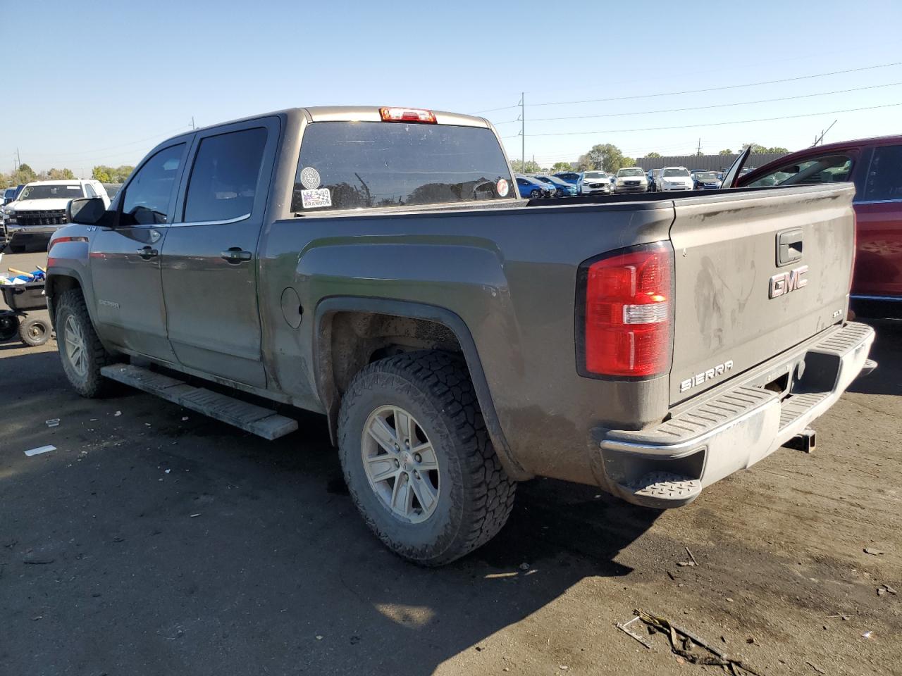2015 GMC Sierra - Image 2