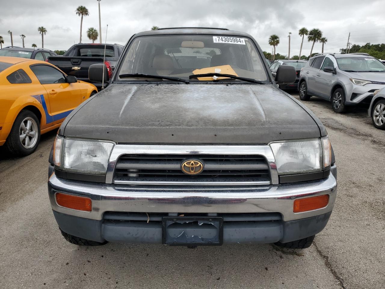 1998 Toyota 4Runner - Image 5