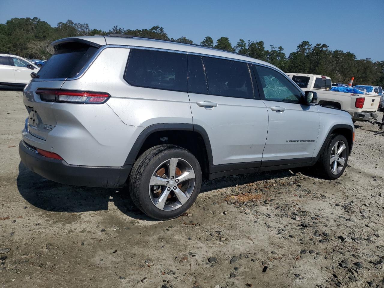 2021 Jeep Grand Cherokee - Image 3