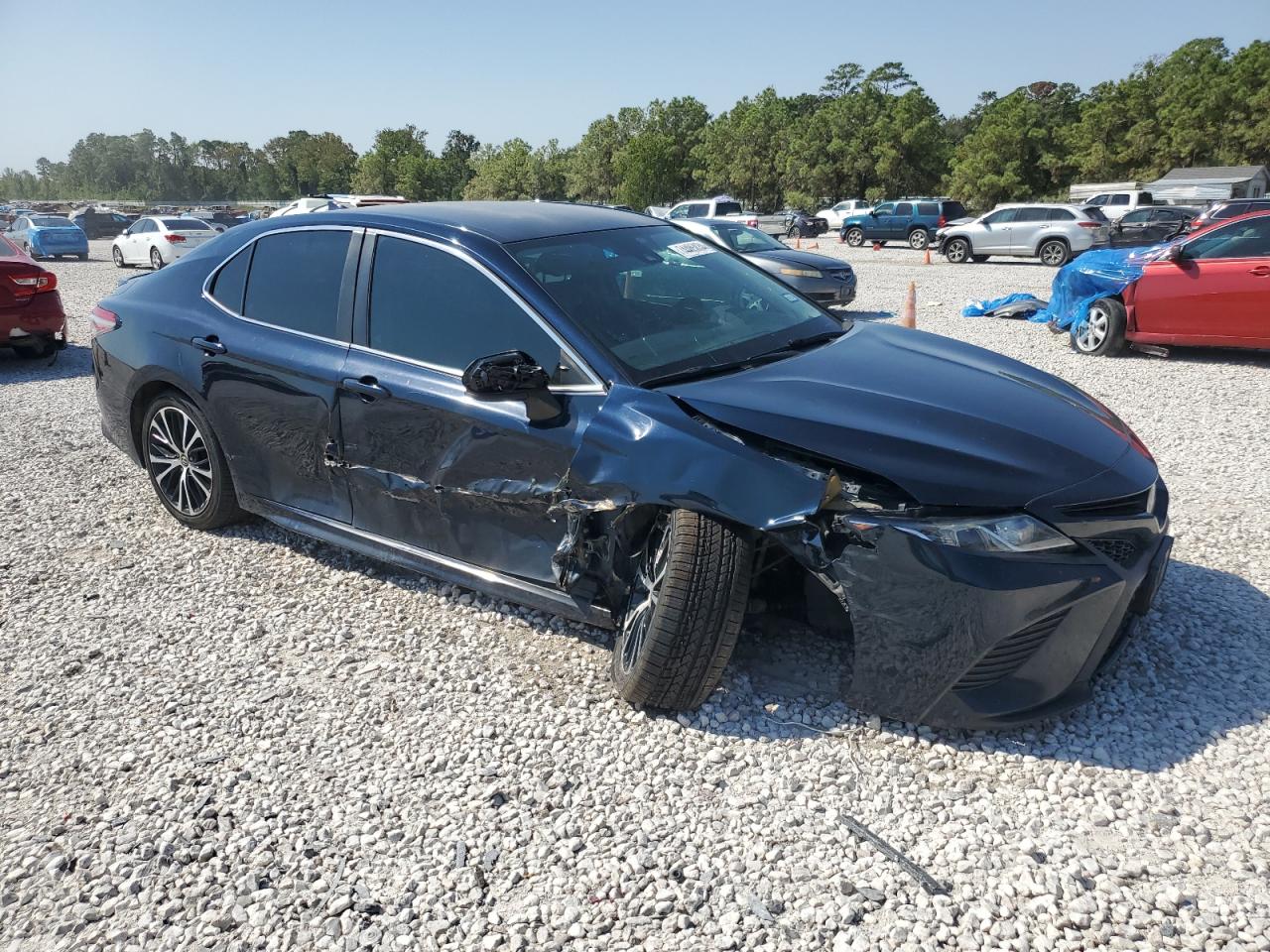 2019 Toyota Camry - Image 4